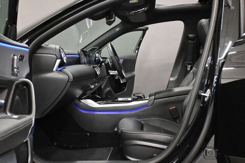 Mercedes-Benz A Class 2.0 AMG A 35 4Matic Premium+ Auto 4WD 5dr 27