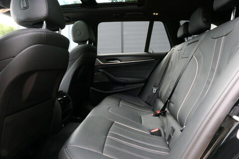 BMW 5 Series 2.0 530e M Sport Auto 5dr 37