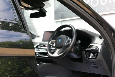 BMW 5 Series 2.0 530e M Sport Auto 5dr 19