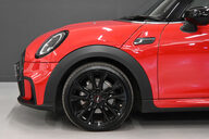 Mini Hatch 1.5 Cooper Sport Auto 3dr 17