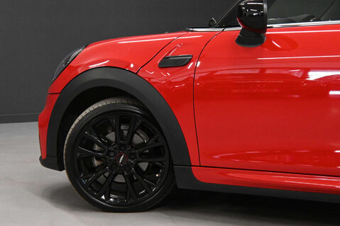Mini Hatch 1.5 Cooper Sport Auto 3dr 5