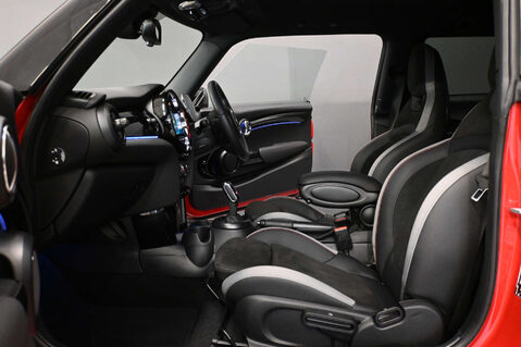 Mini Hatch 1.5 Cooper Sport Auto 3dr 18