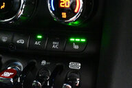 Mini Hatch 1.5 Cooper Sport Auto 3dr 46