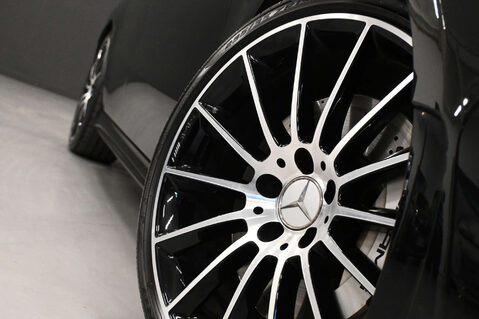 Mercedes-Benz A Class 2.0 AMG A 35 Executive 4Matic Edition Auto 4WD 5dr 13