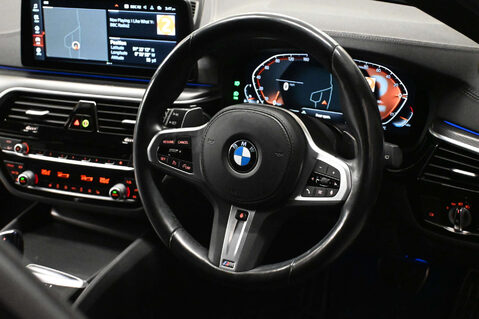 BMW 5 Series 3.0 540i xDrive M Sport MHEV Auto 4WD 5dr 20