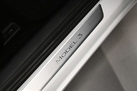 Tesla Model 3 Model 3 Standard-Range + 4dr 45