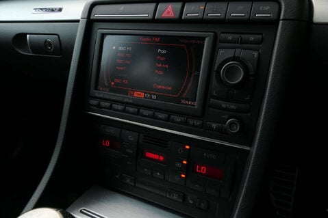 Audi A4 4.2 RS 4 Quattro 4WD 5dr 28