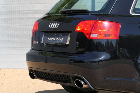 Audi A4 4.2 RS 4 Quattro 4WD 5dr 14