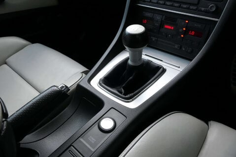 Audi A4 4.2 RS 4 Quattro 4WD 5dr 27