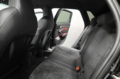 Audi A3 1.5 A3 Sportback 35 TFSI MHEV S Line Edition 1 Semi-Auto 5dr 40
