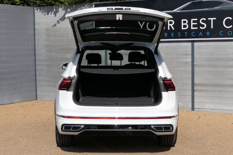 Volkswagen Tiguan 1.5 Tiguan Allspace R-Line TSi Semi-Auto 5dr 17