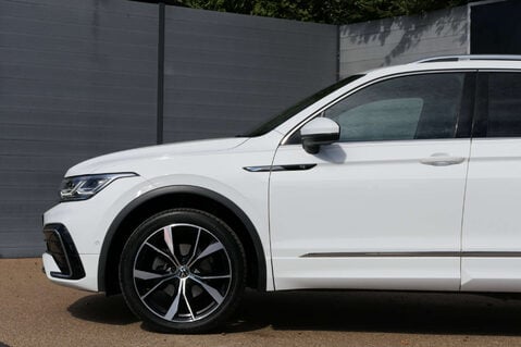 Volkswagen Tiguan 1.5 Tiguan Allspace R-Line TSi Semi-Auto 5dr 10