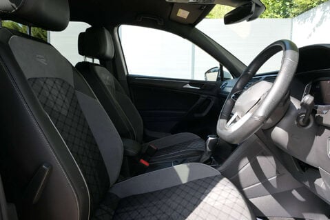 Volkswagen Tiguan 1.5 Tiguan Allspace R-Line TSi Semi-Auto 5dr 19