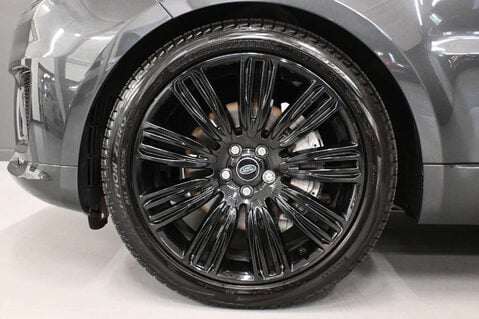 Land Rover Range Rover Sport 3.0 Range Rover Sport HSE Dynamic D MHEV Auto 4WD 5dr 38