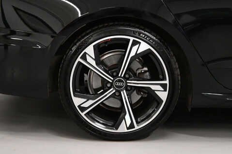 Audi A4 2.0 A4 Black Edition 35 TFSI MHEV Semi-Auto 5dr 32