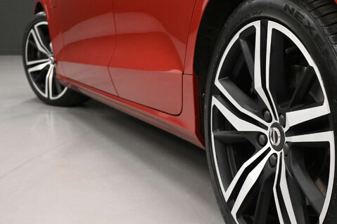 Volvo V60 2.0 V60 R-Design T6 Recharge AWD Auto 4WD 5dr 23