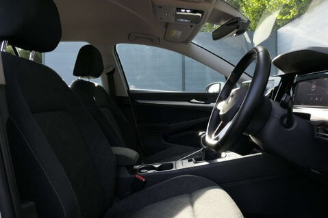Volkswagen Golf 1.5 Golf Life TSi 5dr 19