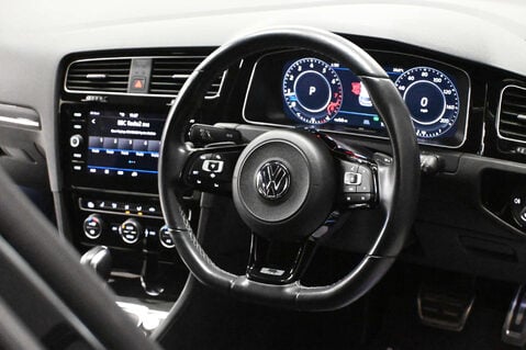 Volkswagen Golf 2.0 Golf R TSi 4Motion Semi-Auto 4WD 5dr 22