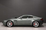 Aston Martin Vantage 4.3 Vantage V8 3dr 32