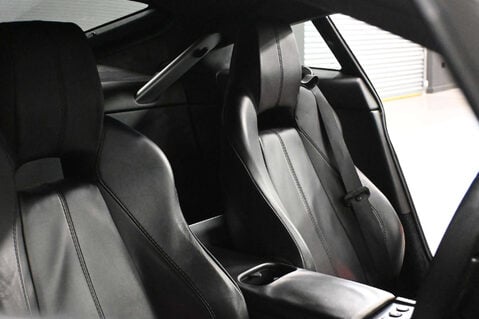 Aston Martin Vantage 4.3 Vantage V8 3dr 14