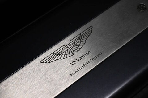 Aston Martin Vantage 4.3 Vantage V8 3dr 9