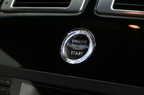 Aston Martin Vantage 4.3 Vantage V8 3dr 47