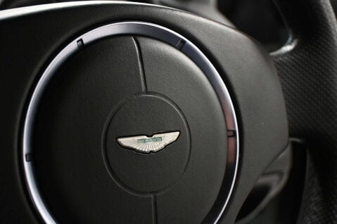 Aston Martin Vantage 4.3 Vantage V8 3dr 43