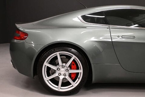 Aston Martin Vantage 4.3 Vantage V8 3dr 58