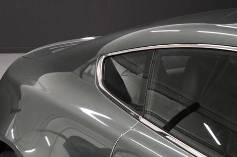 Aston Martin Vantage 4.3 Vantage V8 3dr 54