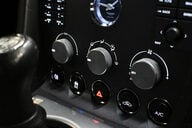 Aston Martin Vantage 4.3 Vantage V8 3dr 51