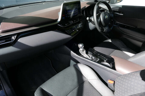 Toyota C-HR 1.8 C-HR Excel HEV CVT 5dr 22