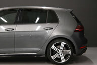 Volkswagen Golf 2.0 Golf R TSi Semi-Auto 4WD 5dr 31