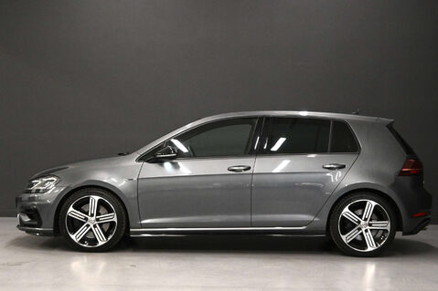 Volkswagen Golf 2.0 Golf R TSi Semi-Auto 4WD 5dr 21
