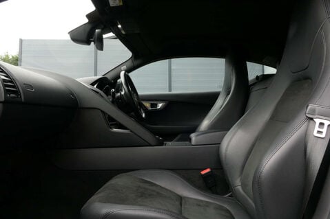 Jaguar F-Type 3.0 F-Type V6 Auto 3dr 40