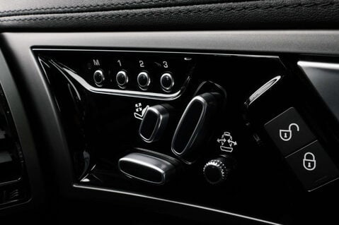 Jaguar F-Type 3.0 F-Type V6 Auto 3dr 21