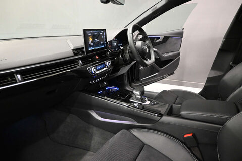 Audi A5 2.0 A5 Sportback 40 TFSI MHEV Black Edition Semi-Auto 5dr 40