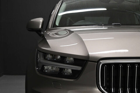 Volvo XC40 1.5 XC40 Inscription Pro T3 Auto 5dr 39