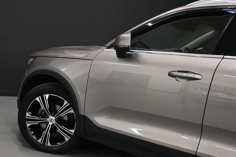 Volvo XC40 1.5 XC40 Inscription Pro T3 Auto 5dr 8