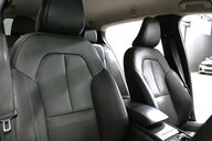 Volvo XC40 1.5 XC40 Inscription Pro T3 Auto 5dr 34