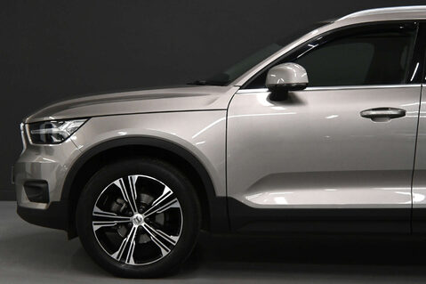 Volvo XC40 1.5 XC40 Inscription Pro T3 Auto 5dr 32