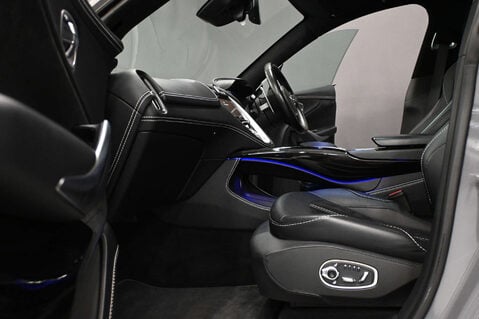 Aston Martin DBX 4.0 DBX V8 Auto 4WD 5dr 26
