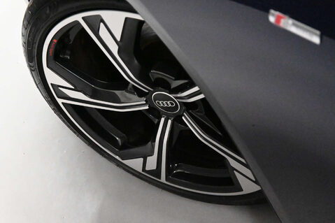 Audi A4 2.0 A4 Black Edition 35 TFSI MHEV Semi-Auto 5dr 10