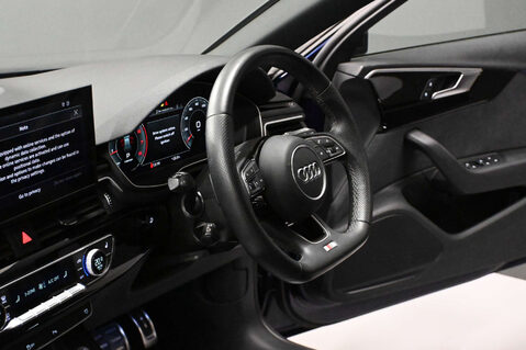Audi A4 2.0 A4 Black Edition 35 TFSI MHEV Semi-Auto 5dr 22