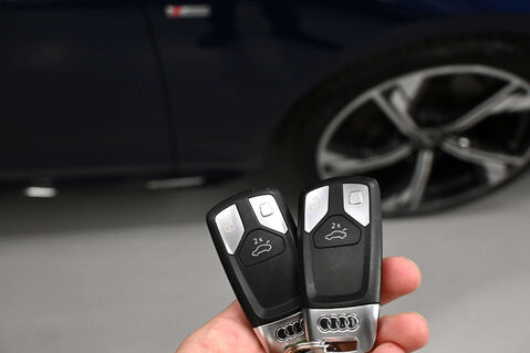 Audi A4 2.0 A4 Black Edition 35 TFSI MHEV Semi-Auto 5dr 27