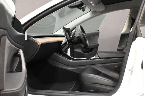 Tesla Model 3 ModeL 3 Performance AWD 4WD 4dr 20