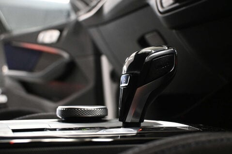 BMW 1 Series 2.0 M135i xDrive Auto 4WD 5dr 28