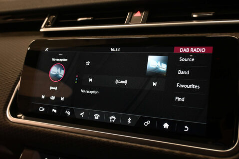 Land Rover Range Rover Velar 2.0 Range Rover Velar R-Dynamic SE D180 Auto 4WD 5dr 52