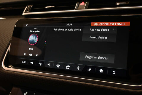 Land Rover Range Rover Velar 2.0 Range Rover Velar R-Dynamic SE D180 Auto 4WD 5dr 53