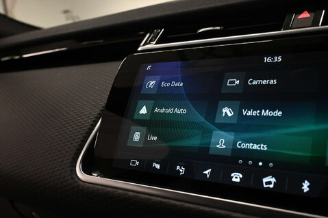 Land Rover Range Rover Velar 2.0 Range Rover Velar R-Dynamic SE D180 Auto 4WD 5dr 16