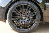 Land Rover Range Rover Sport 3.0 Range Rover Sport HSE Dynamic Black D MHEV Auto 4WD 5dr 9